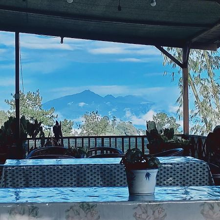 Bromo Tanjung Apartment Tosari ภายนอก รูปภาพ