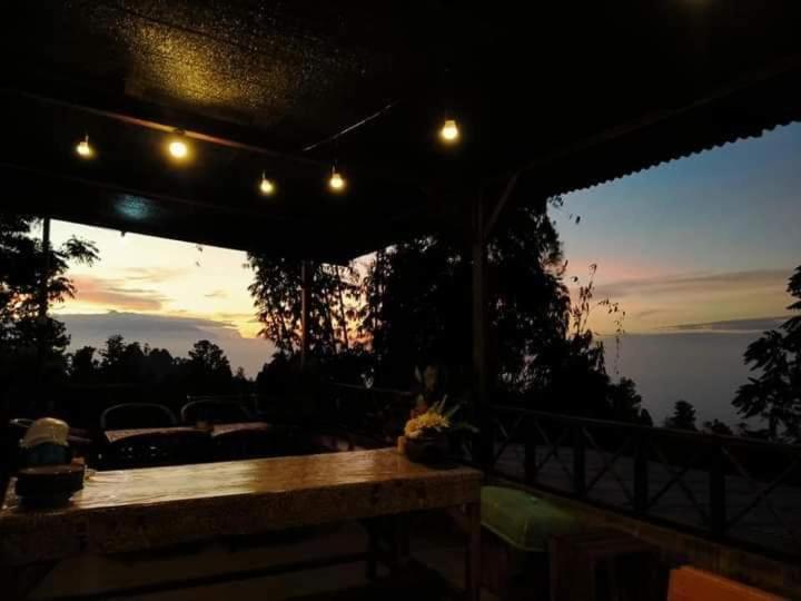 Bromo Tanjung Apartment Tosari ภายนอก รูปภาพ