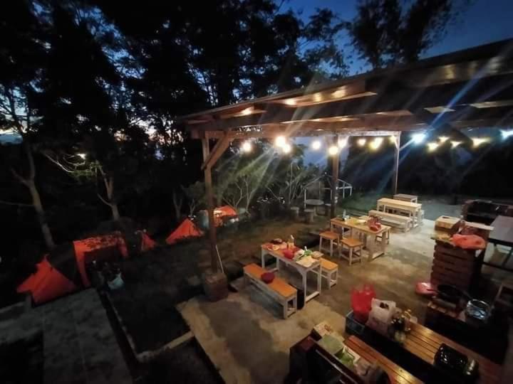 Bromo Tanjung Apartment Tosari ภายนอก รูปภาพ