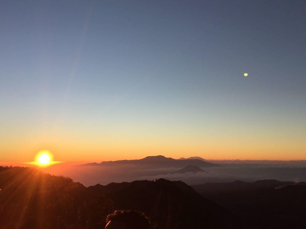 Bromo Tanjung Apartment Tosari ภายนอก รูปภาพ